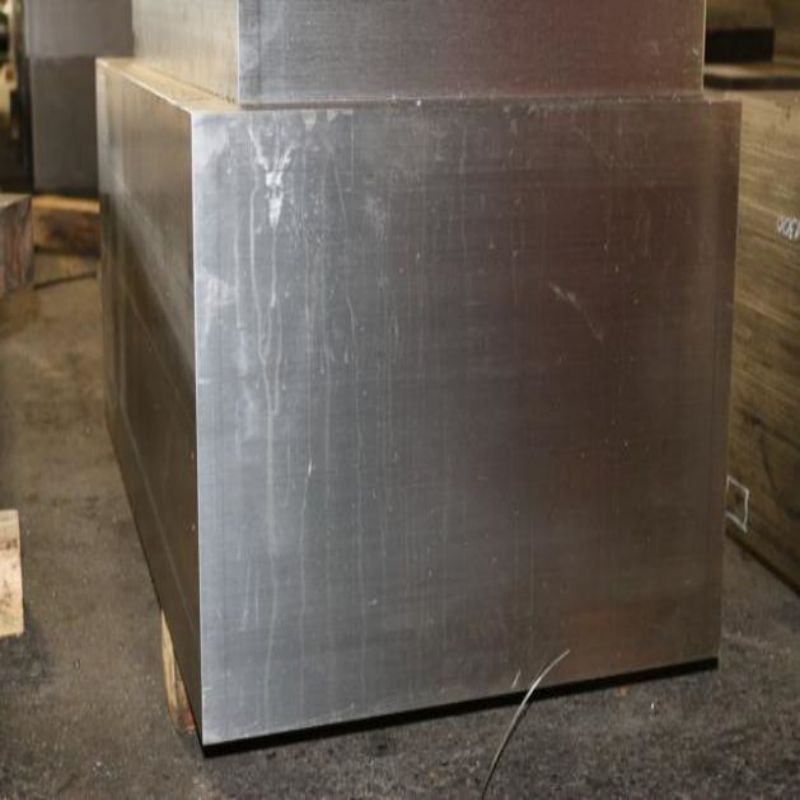 X4CrNiMo16-5-1。1.4418_Stahlblock.jpg